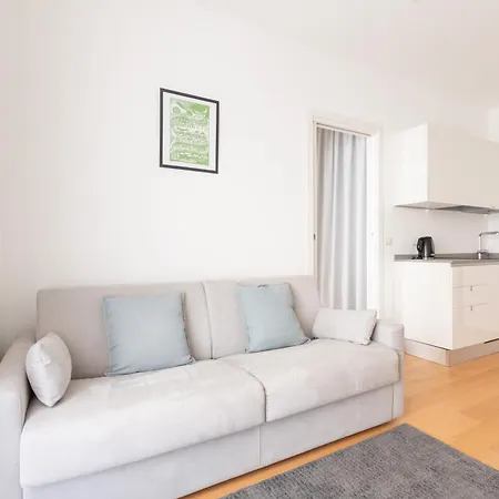 Easytopstay - Bramante Cozy Flat Μιλάνο