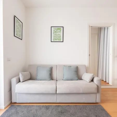 Easytopstay - Bramante Cozy Flat 아파트